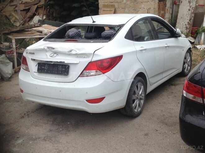 Hyundai Accent 2012, 91,000 km - 1.6 l - Bakı