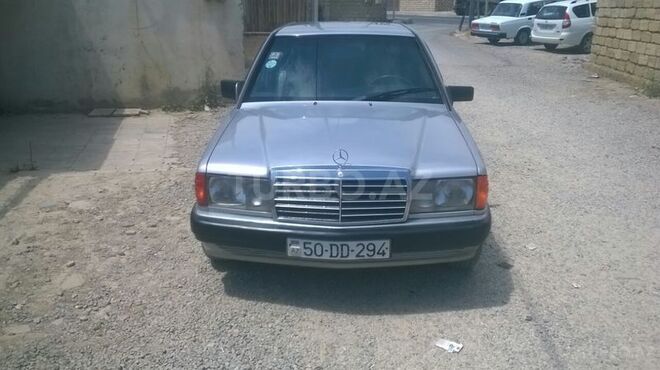 Mercedes 190 1990, 235,412 km - 2.0 l - Bakı