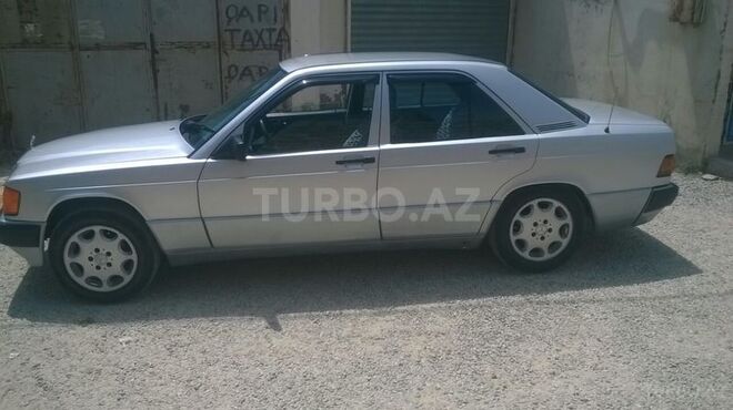 Mercedes 190 1990, 235,412 km - 2.0 l - Bakı
