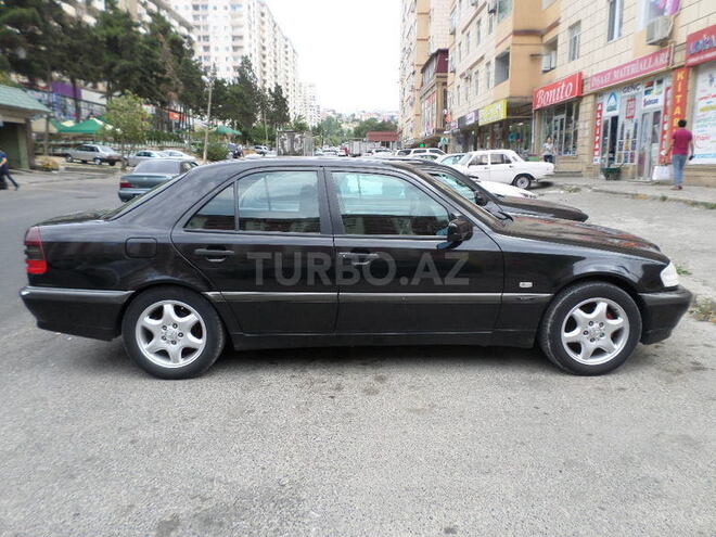 Mercedes C 180 1999, 305,755 km - 1.8 l - Bakı