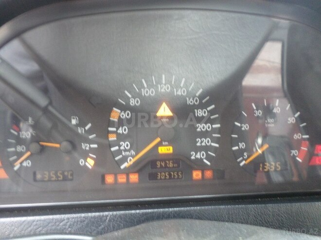 Mercedes C 180 1999, 305,755 km - 1.8 l - Bakı