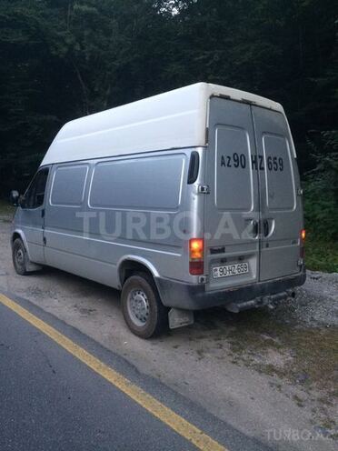 Ford Transit 1998, 333,000 km - 2.5 l - Quba