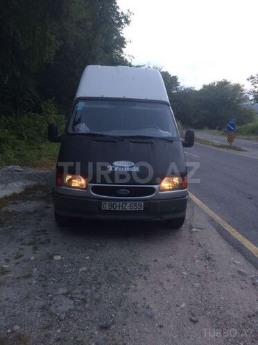 Ford Transit 1998, 333,000 km - 2.5 l - Quba
