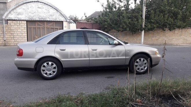 Audi A4 2001, 166,195 km - 0.2 l - Bakı