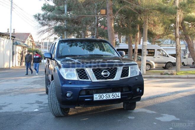Nissan Pathfinder 2006, 233,000 km - 2.5 l - Bakı
