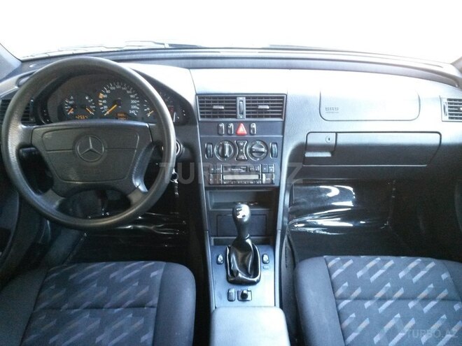 Mercedes C 180 1998, 210,000 km - 1.8 l - Bakı