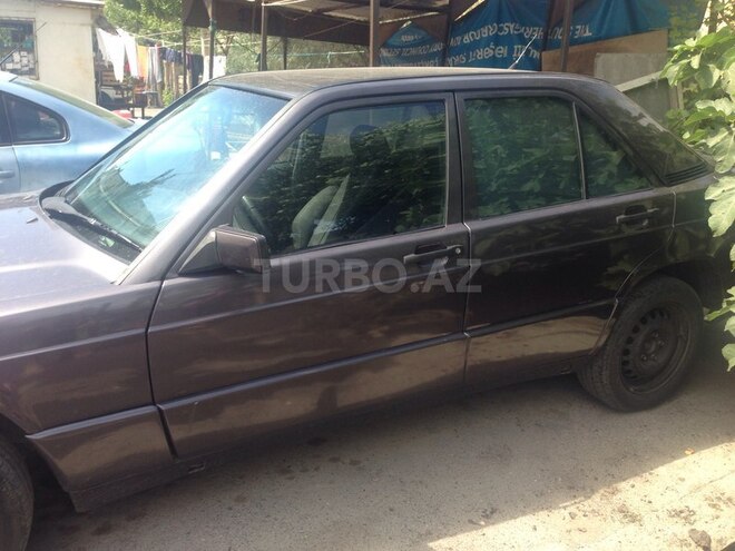Mercedes 190 1992, 681,688 km - 0.2 l - Bakı
