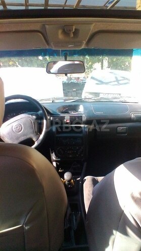 Opel Astra 1995, 400,000 km - 1.6 l - Bakı