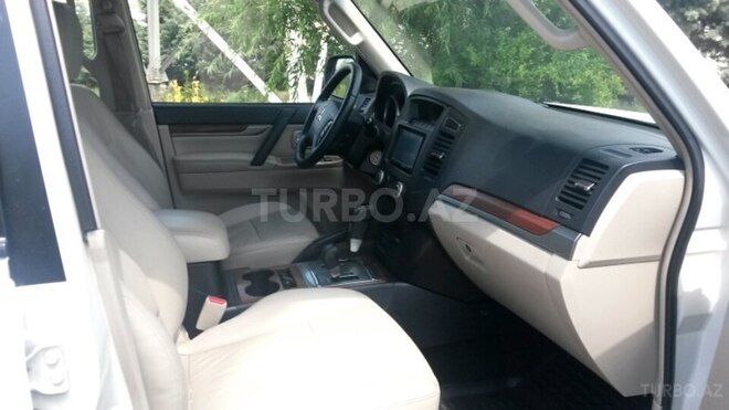 Mitsubishi Pajero 2007, 97,000 km - 3.0 л - Bakı