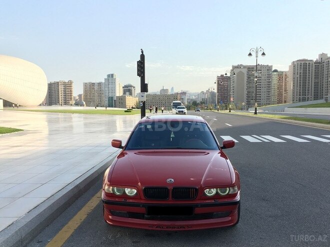 BMW 740 2000, 196,000 km - 4.4 l - Bakı