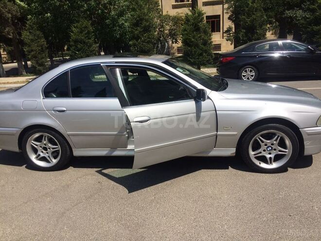 BMW 525 2001, 224,000 km - 2.5 l - Bakı