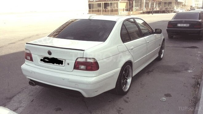 BMW 530 2003, 220,000 km - 3.0 л - Bakı