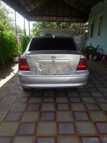 Opel Vectra 1998, 151 km - 2.1 l - Beyləqan