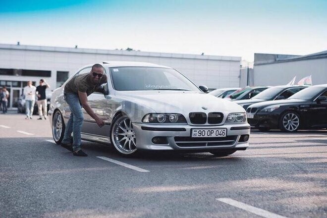 BMW 525 2003, 190,000 km - 2.5 л - Bakı
