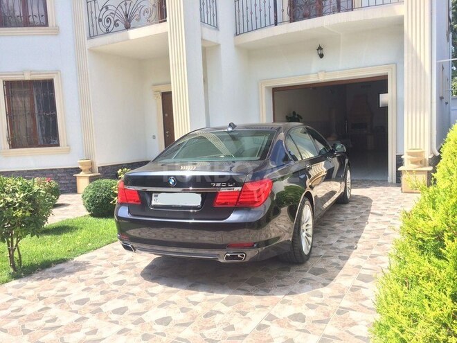 BMW 750 2009, 33,112 km - 4.4 l - Bakı