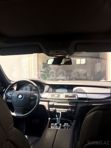 BMW 750 2009, 33,112 km - 4.4 l - Bakı