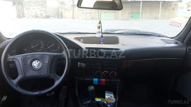 BMW 520 1995, 220,000 km - 2.0 л - Bakı