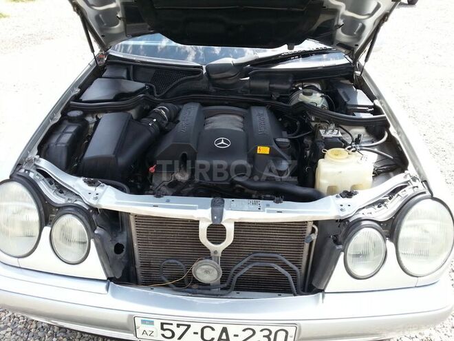 Mercedes E 240 1998, 181,210 km - 2.4 l - Gəncə
