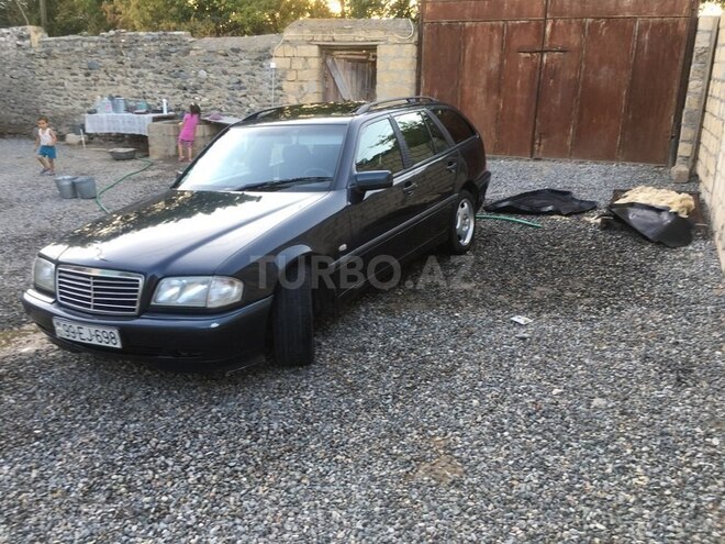 Mercedes C 180 1999, 390,000 km - 1.8 l - Yevlax