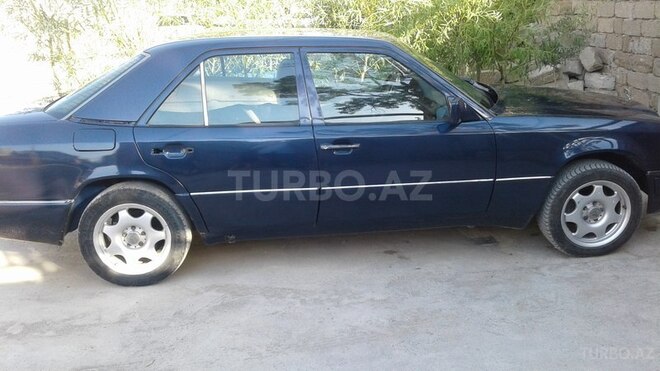 Mercedes E 200 1993, 400,000 km - 0.2 л - Bakı