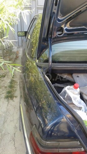 Mercedes E 200 1993, 400,000 km - 0.2 л - Bakı