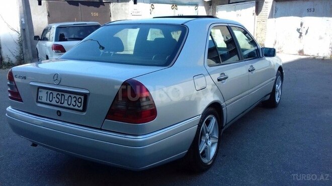Mercedes C 250 1994, 289,600 km - 2.5 л - Bakı