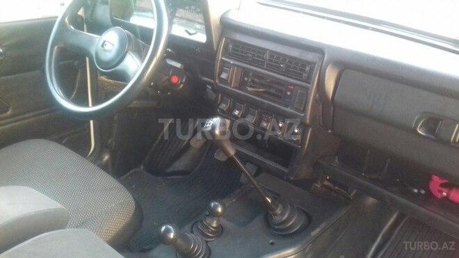 LADA (VAZ) Niva 2010, 90,000 km - 1.7 л - Xudat