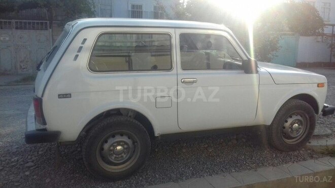 LADA (VAZ) Niva 2010, 90,000 km - 1.7 л - Xudat