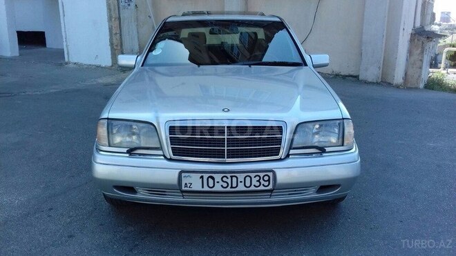Mercedes C 250 1994, 289,600 km - 2.5 л - Bakı
