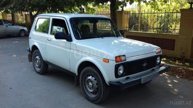 LADA (VAZ) Niva 2010, 90,000 km - 1.7 л - Xudat