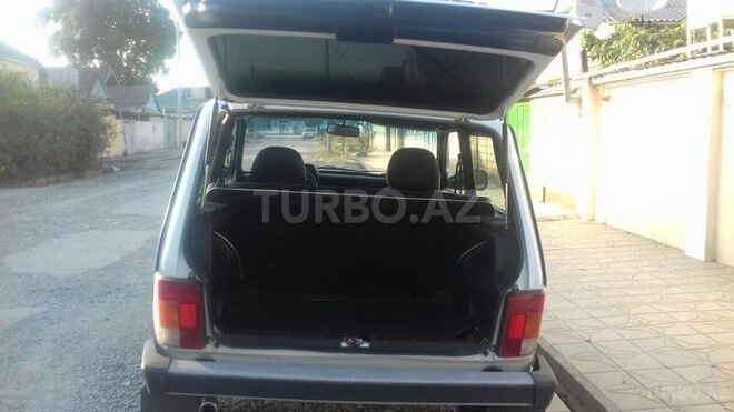 LADA (VAZ) Niva 2010, 90,000 km - 1.7 л - Xudat