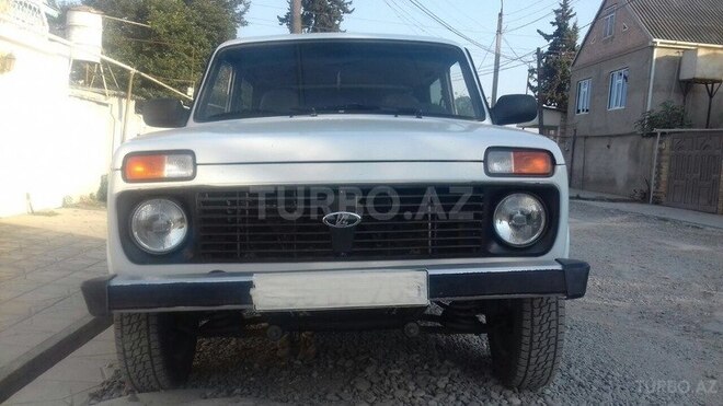 LADA (VAZ) Niva 2010, 90,000 km - 1.7 л - Xudat
