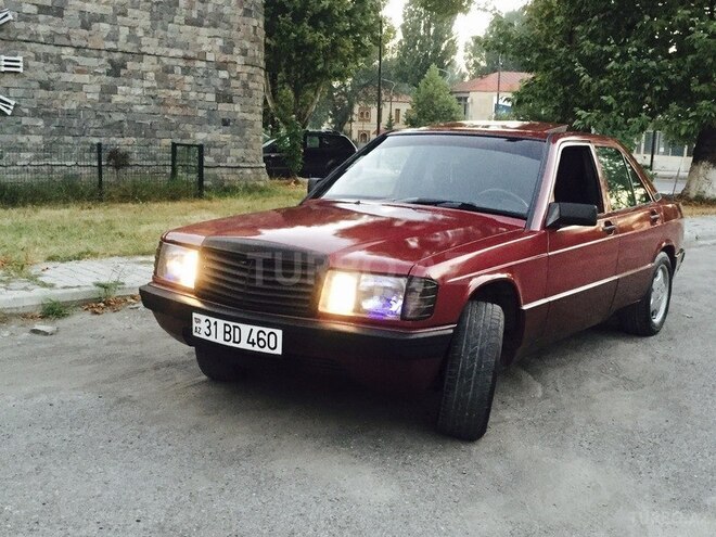 Mercedes 190 1993, 276,000 km - 1.8 l - İsmayıllı