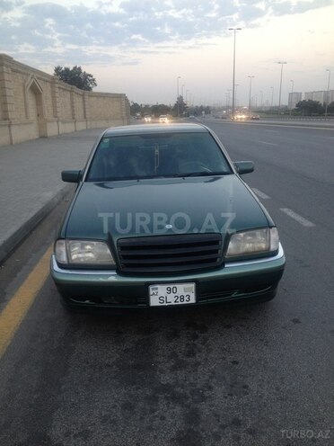 Mercedes C 220 1994, 300,046 km - 2.2 l - Bakı
