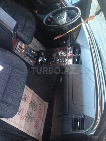 Mercedes C 220 1994, 300,046 km - 2.2 l - Bakı