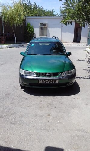 Opel Vectra 1996, 261,000 km - 1.6 l - Bakı