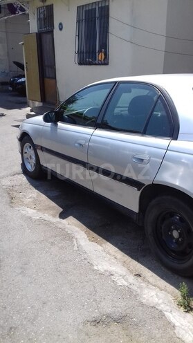 Opel Omega 1999, 327,000 km - 0.3 l - Bakı