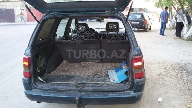 Opel Astra 1996, 305,000 km - 1.6 л - Bakı