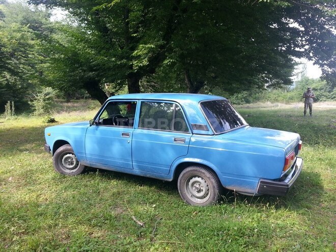 LADA (VAZ) 2107 2004, 211,917 km - 1.6 l - Quba