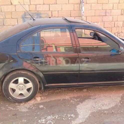 Volkswagen Jetta 2001, 133,000 km - 2.0 л - Bakı