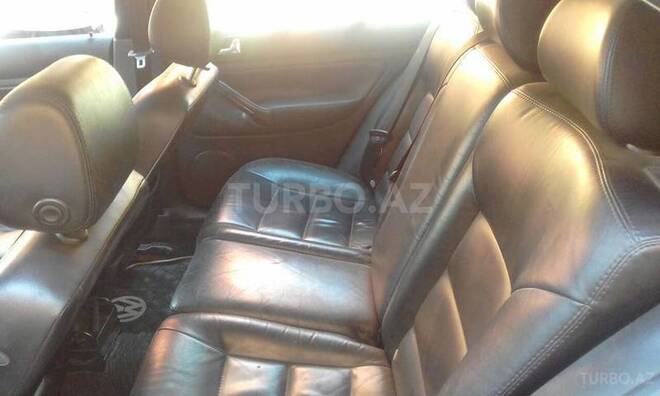 Volkswagen Jetta 2001, 133,000 km - 2.0 л - Bakı