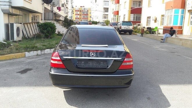 Mercedes E 240 2005, 365,000 km - 2.6 l - Bakı