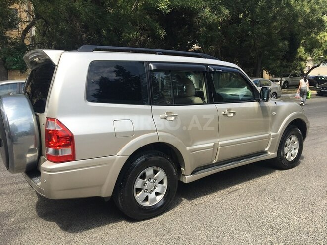 Mitsubishi Pajero 2003, 184,000 km - 3.0 l - Bakı