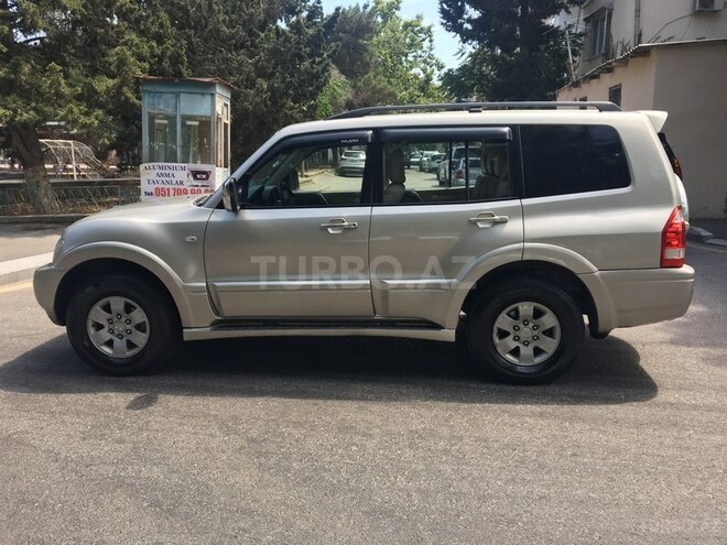 Mitsubishi Pajero 2003, 184,000 km - 3.0 l - Bakı