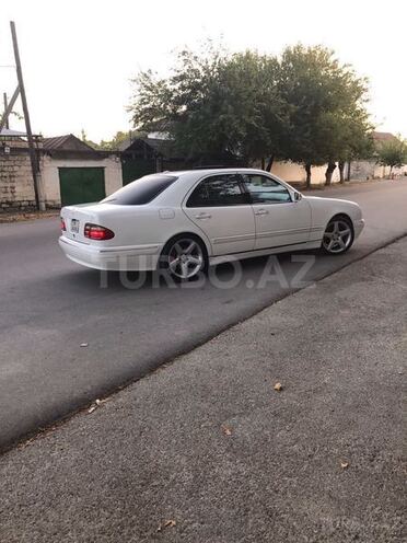 Mercedes E 320 2000, 216,700 km - 0.2 l - Göyçay