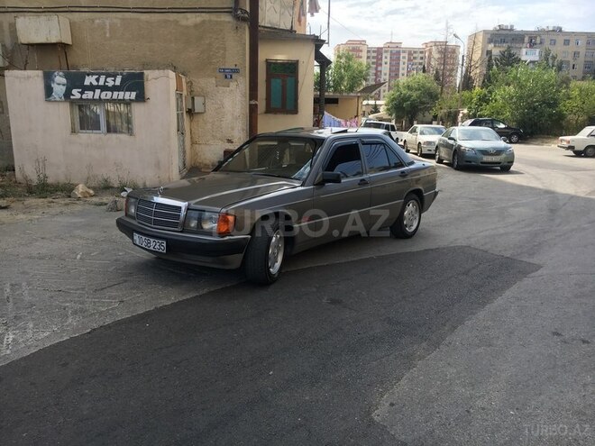 Mercedes 190 1990, 250,000 km - 2.0 л - Bakı