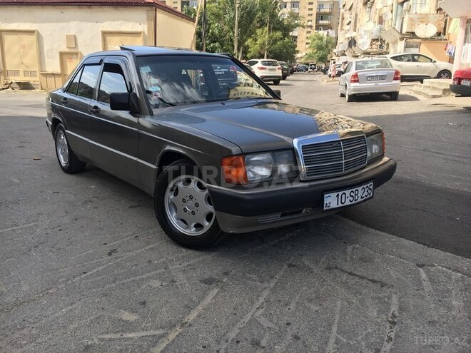 Mercedes 190 1990, 250,000 km - 2.0 л - Bakı