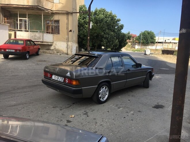 Mercedes 190 1990, 250,000 km - 2.0 л - Bakı