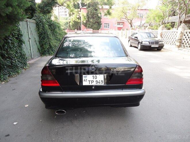 Mercedes C 230 1998, 126,767 km - 2.3 l - Bakı