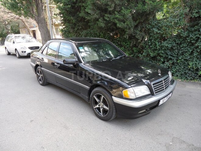 Mercedes C 230 1998, 126,767 km - 2.3 l - Bakı